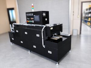 IT産業・電子部品向けコンベア乾燥炉